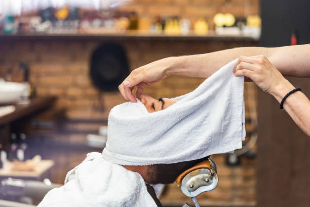 hotShowlshaving